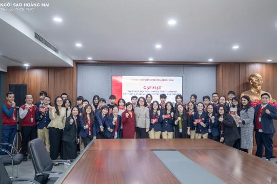 16 HỌC SINH NGÔI SAO HOÀNG MAI THAM DỰ LỄ RA QUÂN ĐỘI TUYỂN HỌC SINH GIỎI CẤP THÀNH PHỐ PHƯỜNG ĐỊNH CÔNG