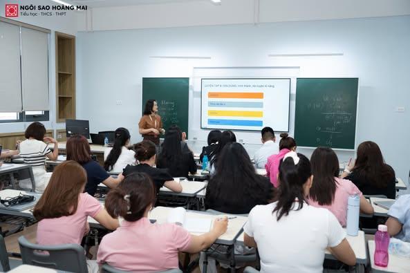 TẬP HUẤN CÙNG TIẾN SĨ TRẦN HOÀI PHƯƠNG VỀ “DẠY HỌC LIÊN MÔN NGỮ VĂN & KHOA HỌC XÃ HỘI”: PHÁT TRIỂN NĂNG LỰC VIẾT CHO HỌC SINH PHỔ THÔNG