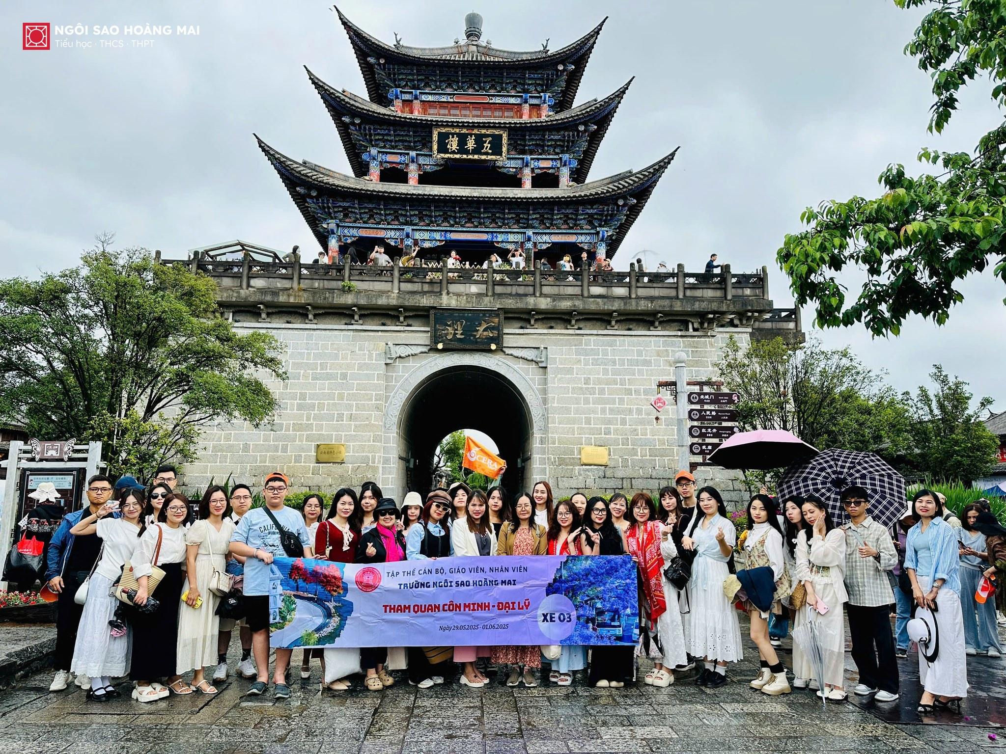KỲ NGHỈ MÁT HÈ 2025: HÀNH TRÌNH GẮN KẾT CỦA ĐẠI GIA ĐÌNH NGÔI SAO HOÀNG MAI TẠI ĐẤT NƯỚC TRUNG HOA XINH ĐẸP