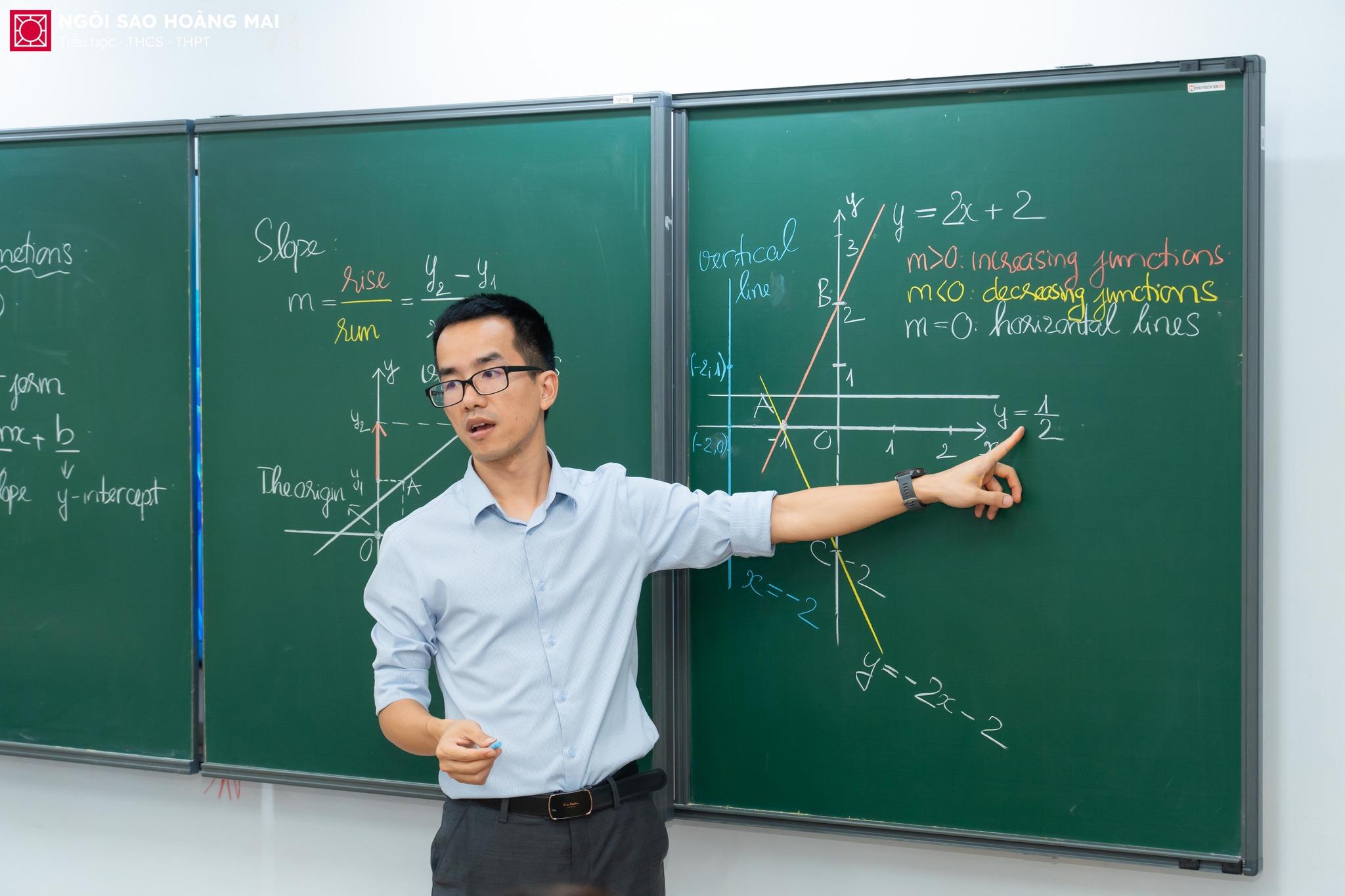 [RISE UP 2025]  TĂNG TỐC CHINH PHỤC ĐỈNH CAO SAT