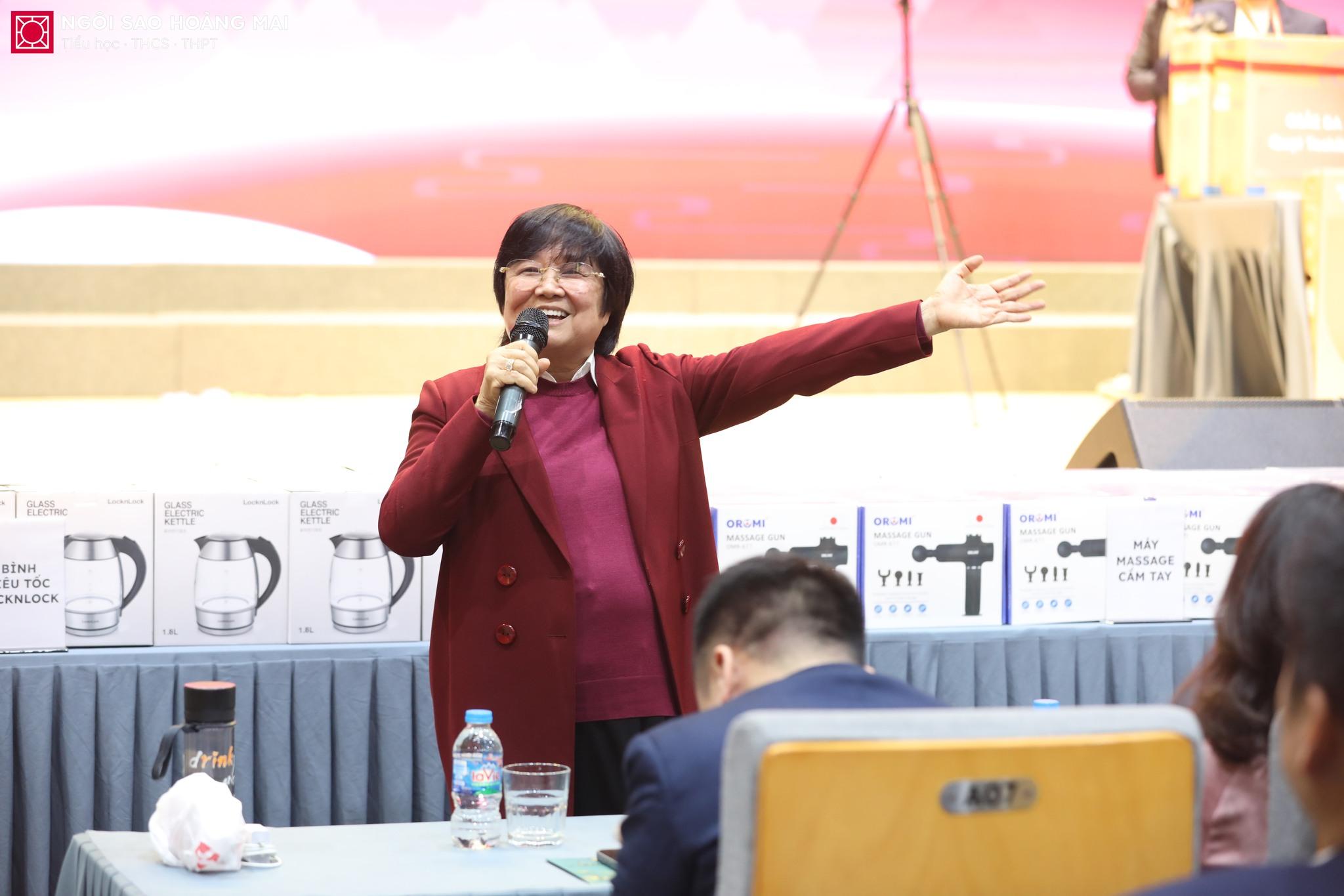 GALA GẶP NHAU CUỐI NĂM 2026 – XUÂN ẤM ÁP SUM VẦY CỦA ĐẠI GIA ĐÌNH NGÔI SAO HOÀNG MAI