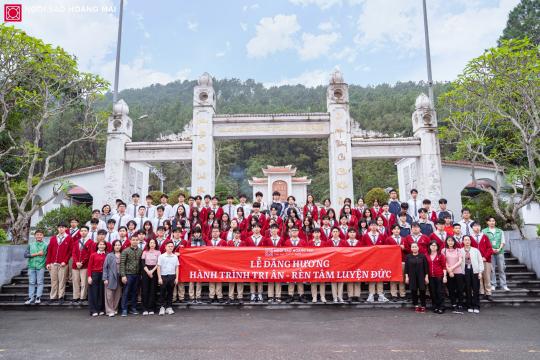 “HÀNH TRÌNH TRI ÂN” - NƠI HOMER KHỐI 12 HỌC CÁCH BIẾT ƠN ĐỂ TRƯỞNG THÀNH